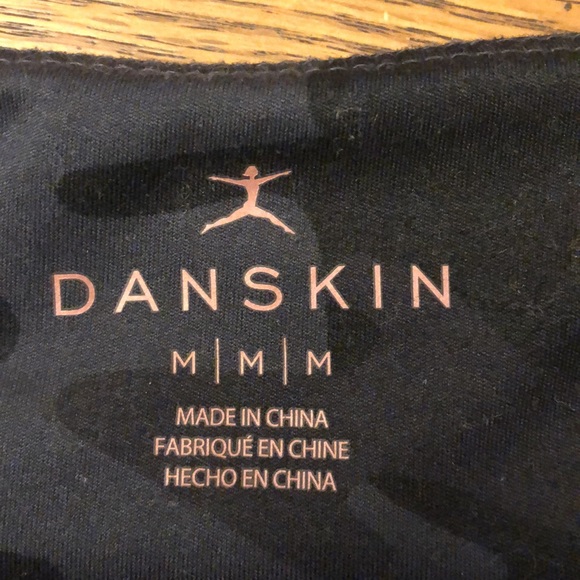 Danskin Size M/M/M leggings Yoga Dance Workout Outdoors pants gray camouflage - Picture 3 of 10